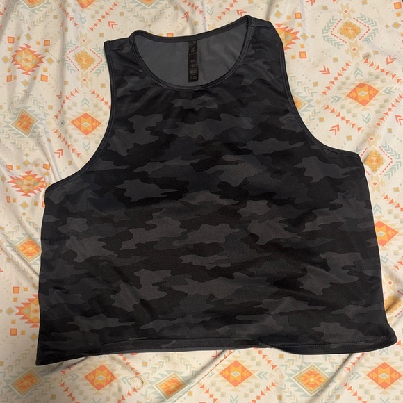 Kyodan || Camouflage Tank Top (L) - Picture 1 of 6
